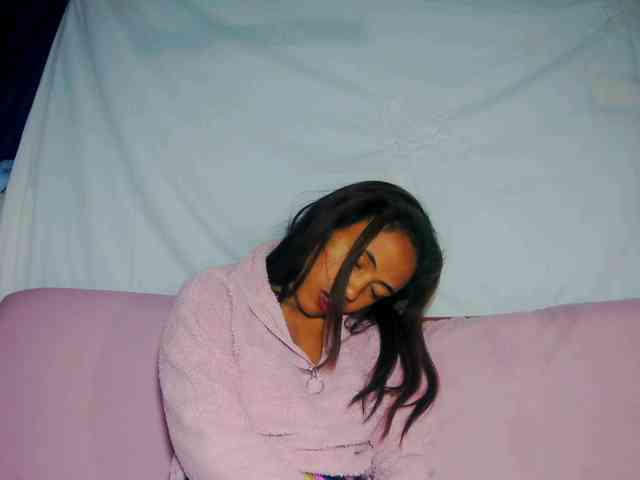 Reinewallashy3 webcam