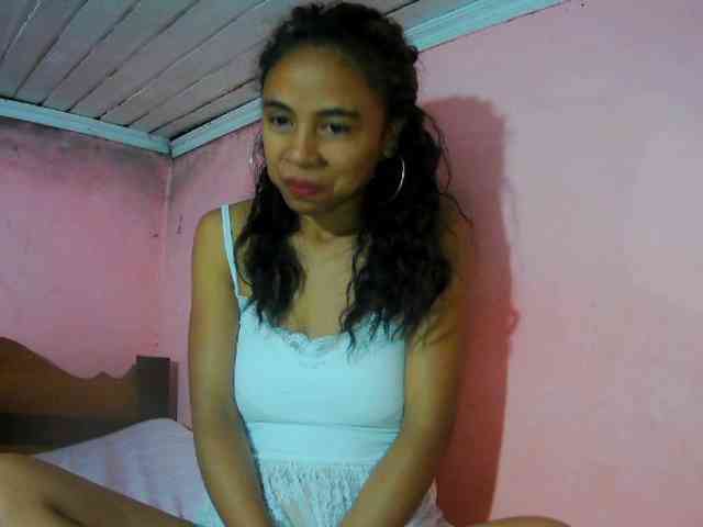 Reinewallashy3 webcam