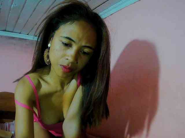 Reinewallashy3 webcam