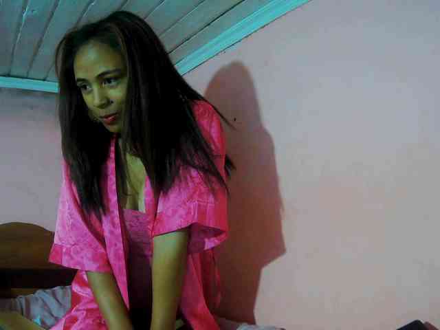 Reinewallashy3 webcam