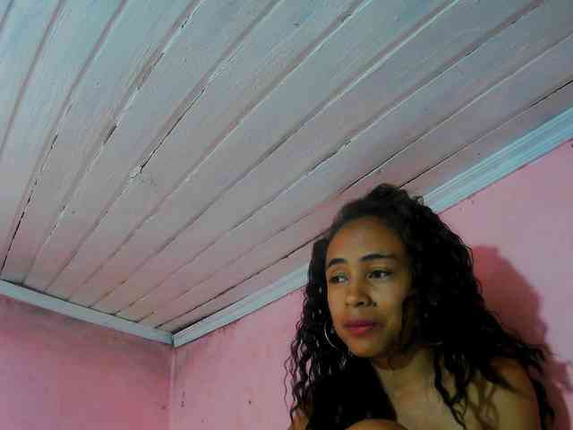 Reinewallashy3 webcam