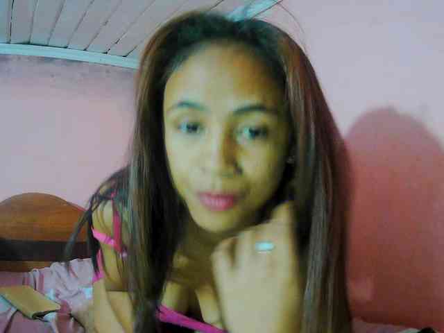 Reinewallashy3 webcam