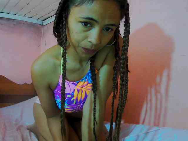 Reinewallashy3 webcam