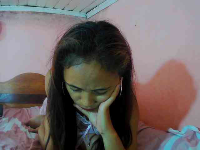 Reinewallashy3 webcam