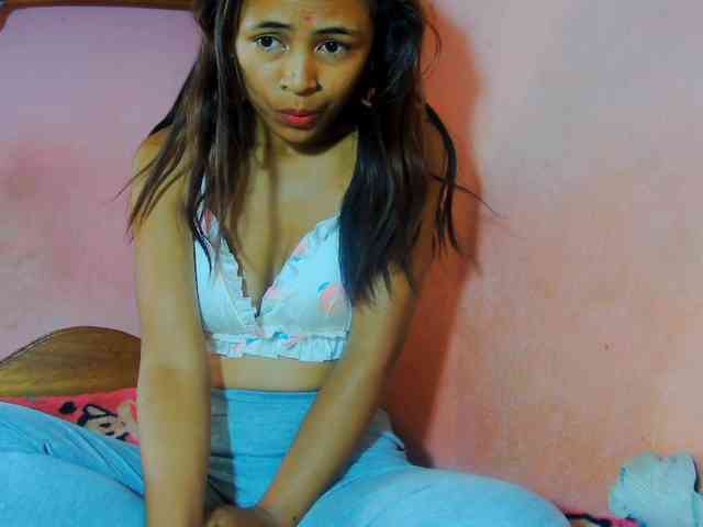 Roxanne03