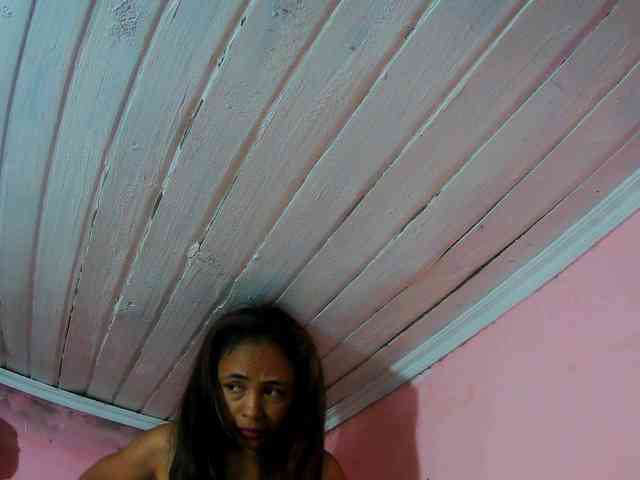 Reinewallashy3 webcam