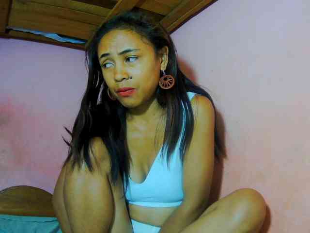 Reinewallashy3 webcam