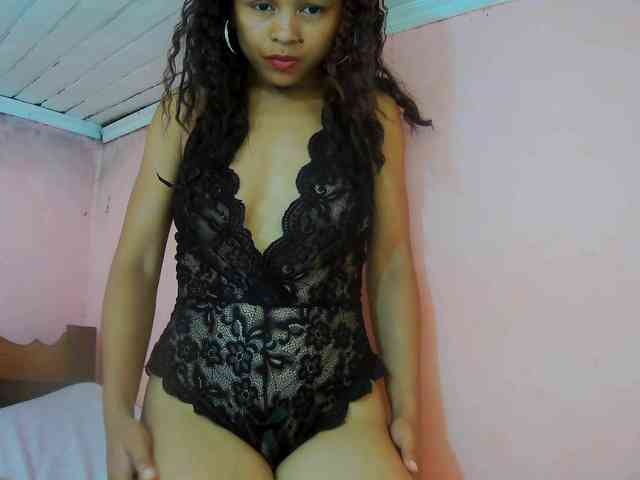 Reinewallashy3 webcam