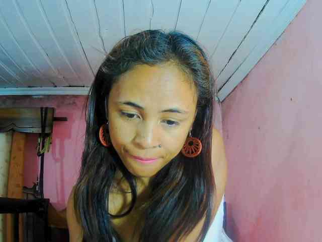 Reinewallashy3 webcam