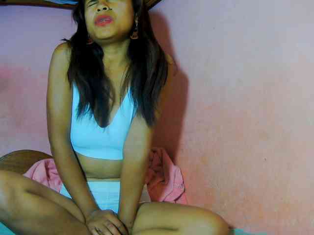 Reinewallashy3 webcam