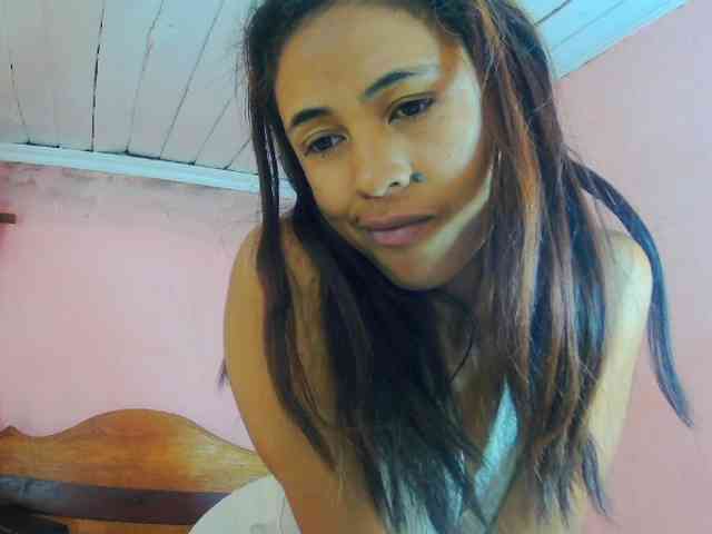 Reinewallashy3 webcam