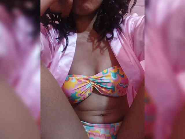 Reinewallashy3 webcam