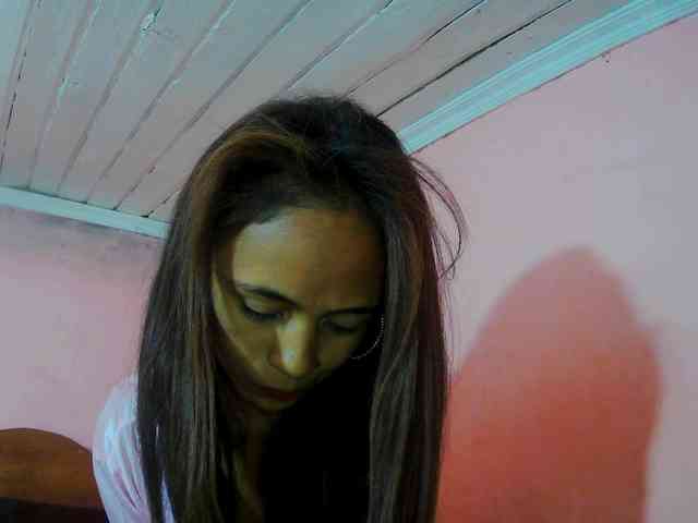 Reinewallashy3 webcam