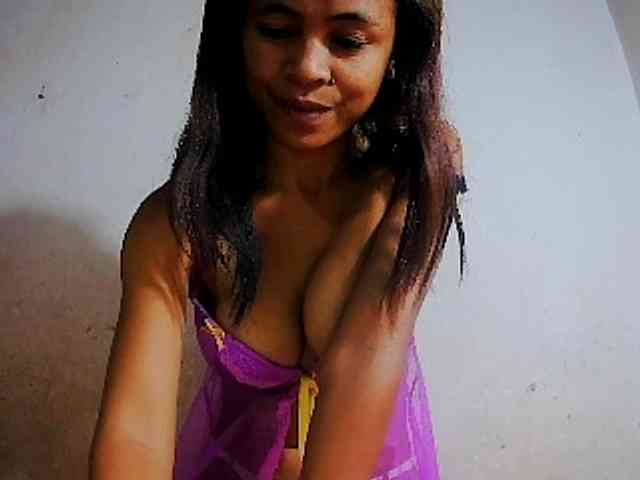 Reinewallashy3 webcam