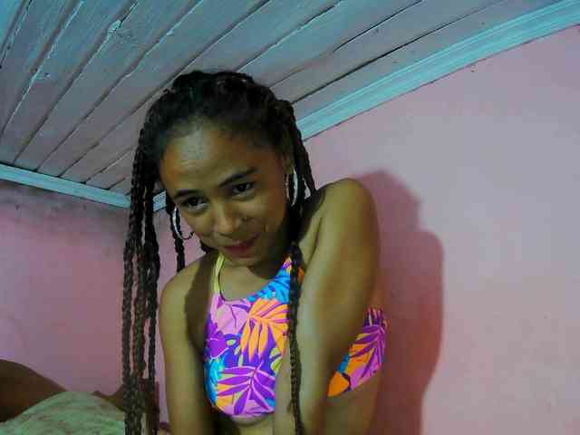 Reinewallashy3 webcam