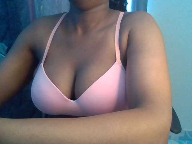 Seductivgigi live cam on BongaCams