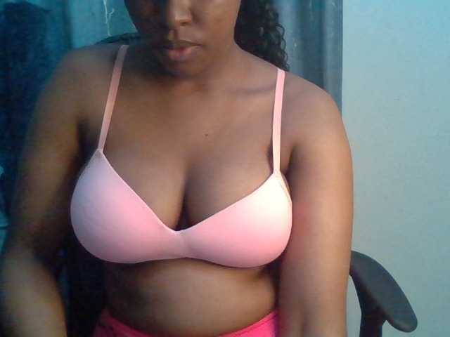 Seductivgigi live cam on BongaCams