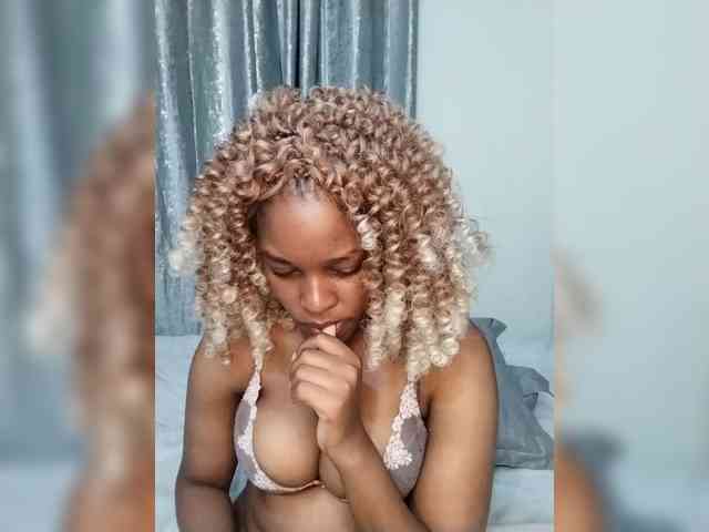 Abigail_ webcam