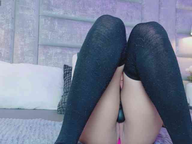 AteneaRoldan webcam