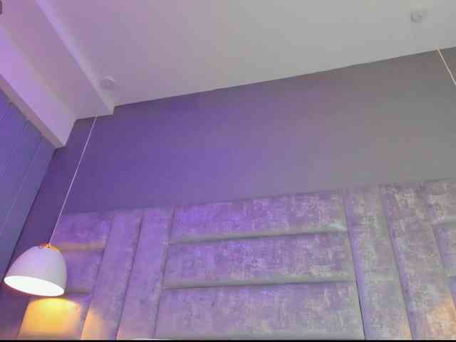 AteneaRoldan webcam