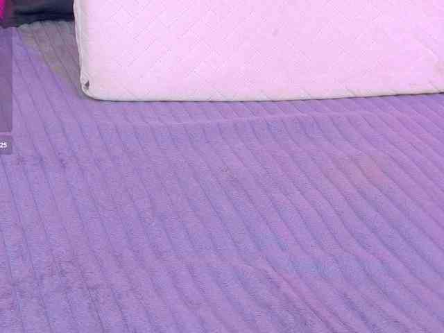 AteneaRoldan webcam