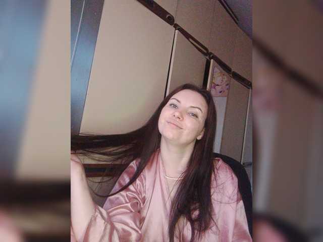 Mira-5a live cam on BongaCams