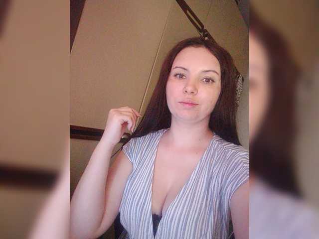 Mira-5a live cam on BongaCams