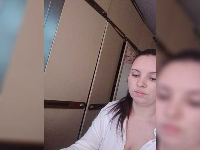 Mira-5a live cam on BongaCams