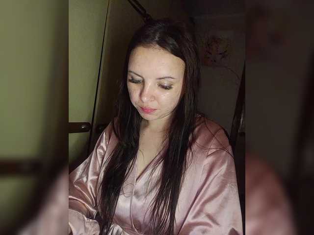 Mira-5a's BongaCams show and profile