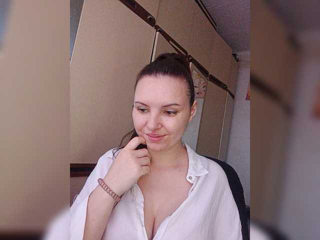 Mira-5a Прямой эфир на BongaCams