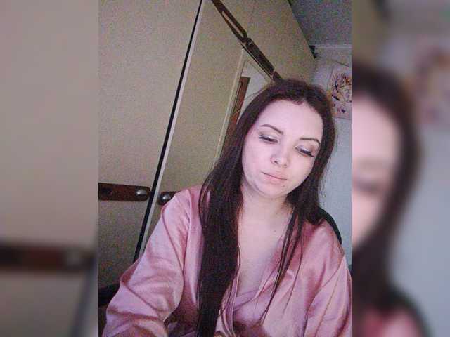 Mira-5a live cam on BongaCams