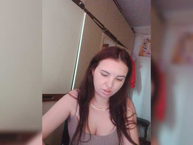 Mira-5a live cam on BongaCams