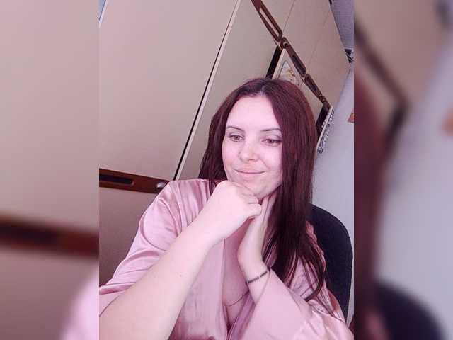 Mira-5a live cam on BongaCams