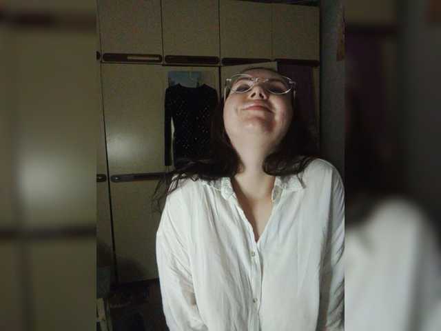 Mira-5a live cam on BongaCams