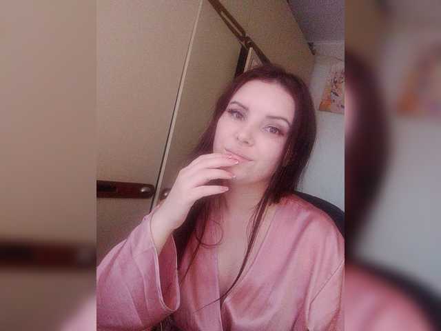 Mira-5a live cam on BongaCams