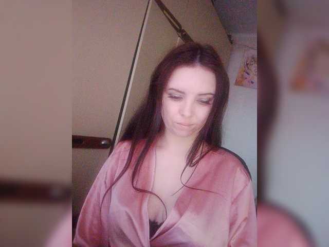 Mira-5a live cam on BongaCams