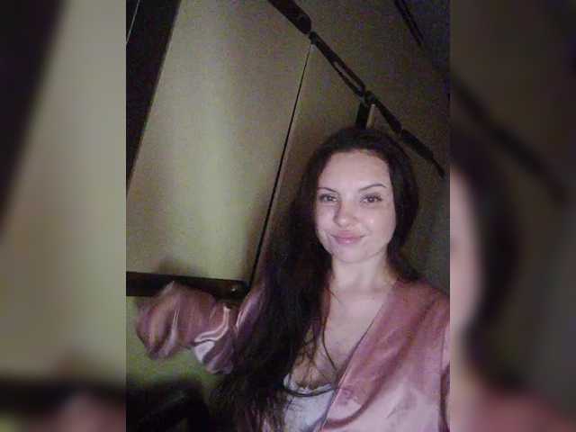 Mira-5a live cam on BongaCams