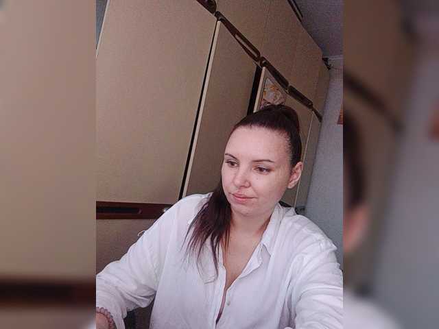 Mira-5a live cam on BongaCams