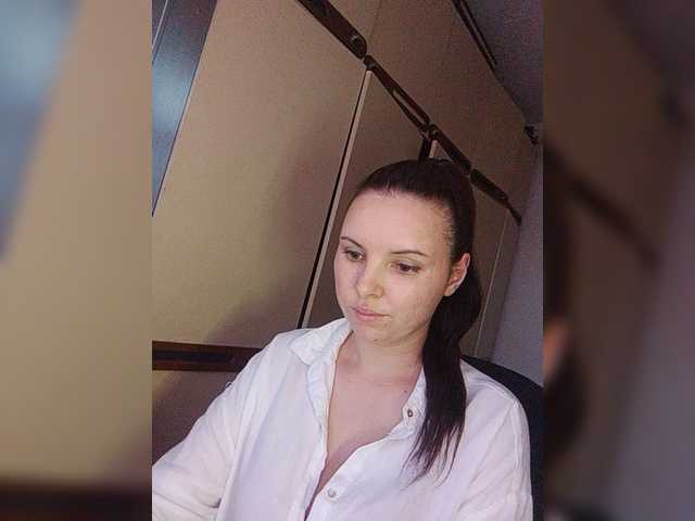 Mira-5a live cam on BongaCams