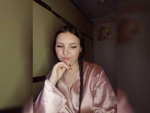 Mira-5a's BongaCams show and profile