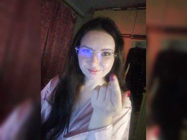 Mira-5a live cam on BongaCams