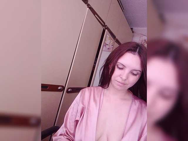 Mira-5a live cam on BongaCams