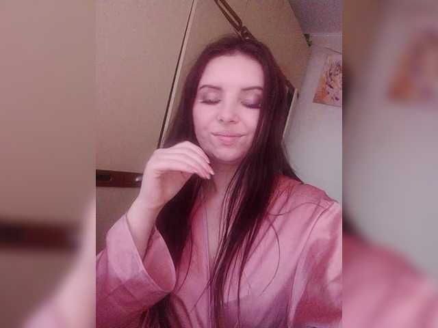 Mira-5a live cam on BongaCams