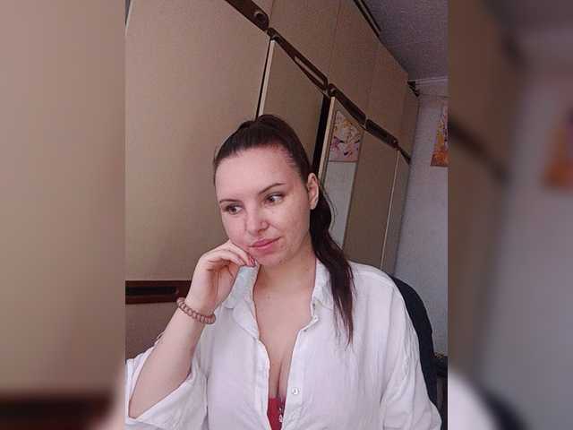 Mira-5a live cam on BongaCams
