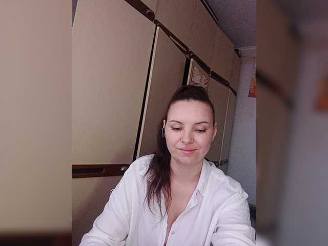 Mira-5a live cam on BongaCams