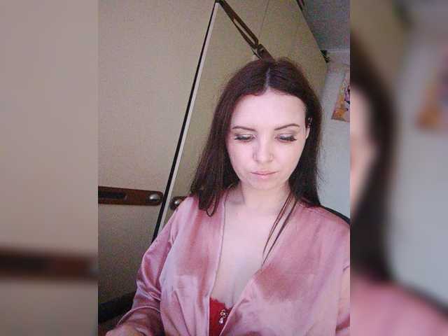 Mira-5a live cam on BongaCams