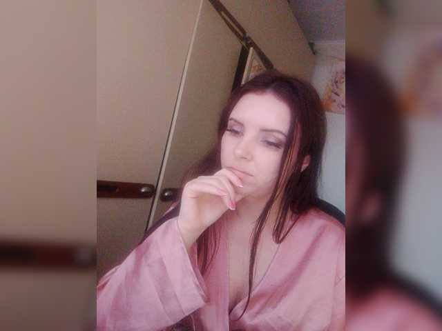 Mira-5a live cam on BongaCams