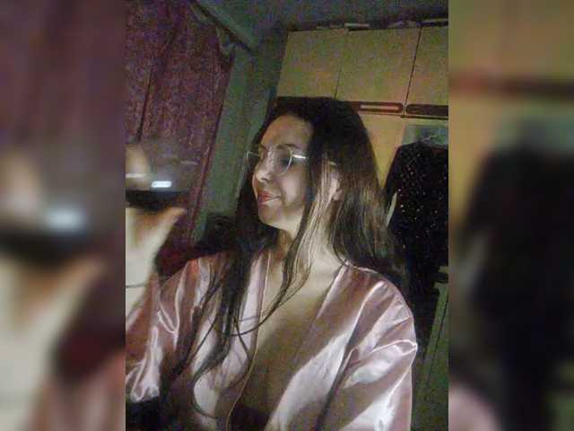 Mira-5a live cam on BongaCams