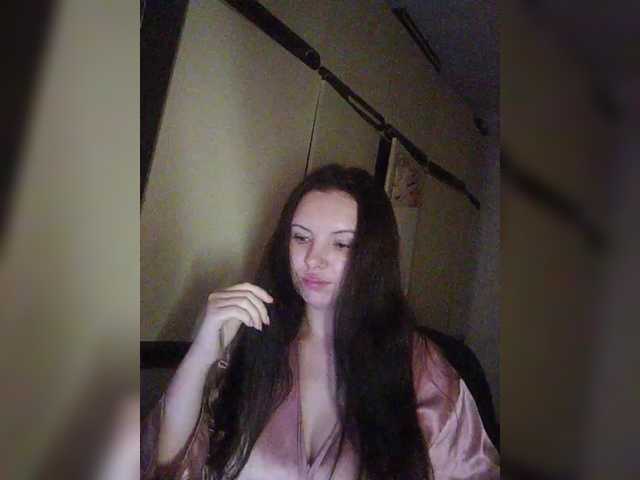 Mira-5a live cam on BongaCams
