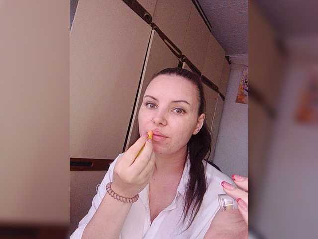 Mira-5a live cam on BongaCams